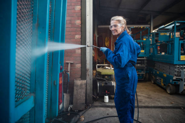 Best Restaurant Pressure Washing  in Pleasant Hill, MO